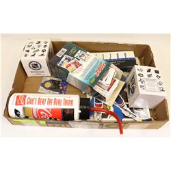 LOT OF ASSORTED HOCKEY COLLECTIBLES