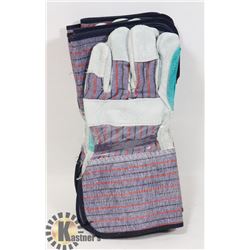 6 PAIRS OF S/M WORK GLOVES