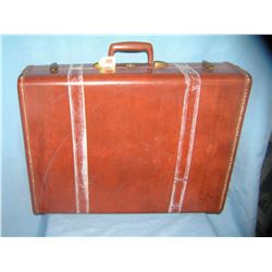 Vintage leather luggage case by Samsonite