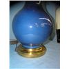 Image 3 : Modern porcelain and brass table lamp with shade