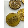 Image 2 : LOT OF 28 VINTAGE AND ANTIQUE MILITARY BUTTONS