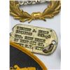Image 2 : HUGE LOT OF MILITARY BUTTON, MEDALS AND PINS