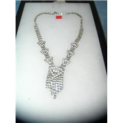 High quality costume jewelry necklace