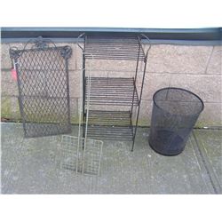 Wrought ironware group of 4 pieces