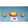 Image 2 : salt and pepper shaker set in basket