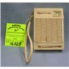 Image 1 : Vintage transistor radio