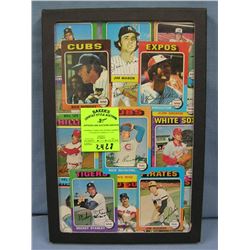 Collection of vintage1975 Topps baseball cards