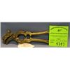 Image 1 : Solid bronze hawk shaped nut cracker