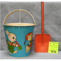 Vintage all tin child?s sand pail and shovel set