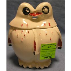 Kissing penguins cookie jar by McCoy