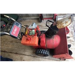 TORO 824 SNOW BLOWER