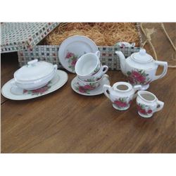1955 CHILDS CHINA TEA SERVICE - COMPLETE