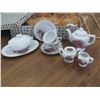 Image 1 : 1955 CHILDS CHINA TEA SERVICE - COMPLETE