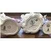 Image 2 : GR OF 3 ROYAL DOULTON FIGURINES