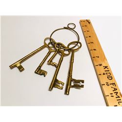 SET OF BRASS SKELETON KEYS