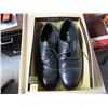 Image 1 : ONE PAIR LEATHER SHOES WITH INSTANT SHINE SPONGE (HUNTERS BAY) *SIZE 13 WIDE* (FULL GRAIN LEATHER)