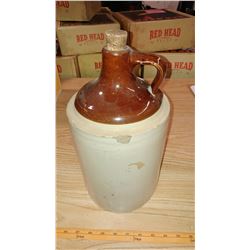 ONE GALLON WHISKEY JUG (HAS A CHIP)