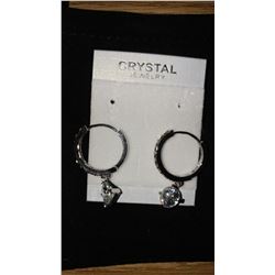 PAIR OF SILVER COLOURED FASHION EARRINGS (CRYSTAL JEWELRY)