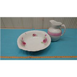 MISMATCHED PITCHER AND WASH BASIN