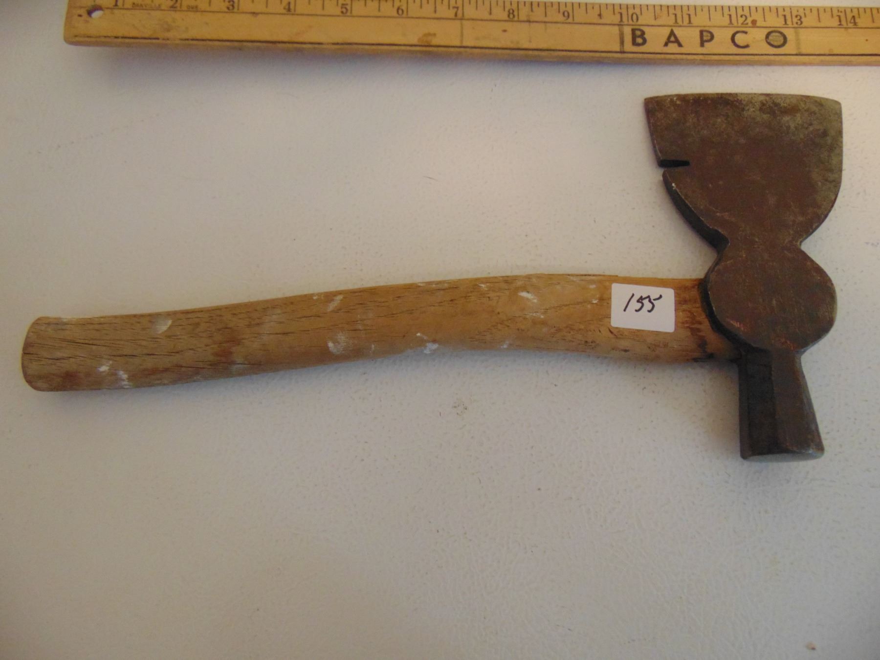 ANTIQUE THROWING AXE STYLE HAMMER /AXE
