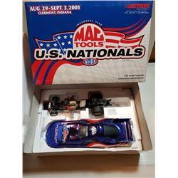 MAC TOOLS (1:24 SCALE FUNNY CAR)