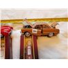 Image 3 : LOT OF 2 1:18 GAS PUMPS AND 3 DIE CAST CARS