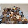 Image 4 : 4 POUNDS OF FORIEGN COINS