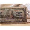Image 2 : FIVE DOLLAR BILL (CANADA) *1937* (GORDON TOWERS SIGNATURE)