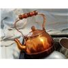 Image 4 : 2 TEAPOTS (POT WITH LID (EVERLAST) AND 2 OTHER ITEMS