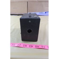 BOX CAMERA (NO 2 CARTRIDGE HAWKEYE MODEL C)