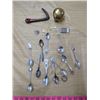 Image 1 : LOT OF MISCELLANEOUS ITEMS (SPOONS, BELL, ETC.)