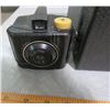 Image 2 : LOT OF TWO BOX CAMERAS AND ONE BABY BROWNIE CAMERA