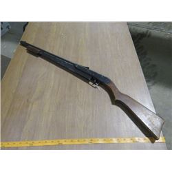 DAISY MODEL 25 AIR RIFLE
