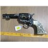 Image 2 : CROSSMAN SINGLE ACTION 6 PELLET GUN