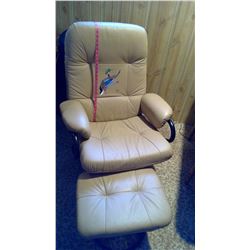 Ducks Unlimited Rocker Chair & Footrest (brown)