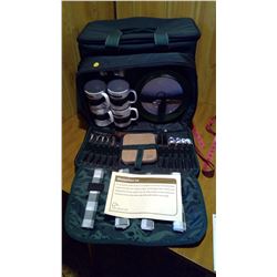 Ducks Unlimited Wheeled Picnic Set
