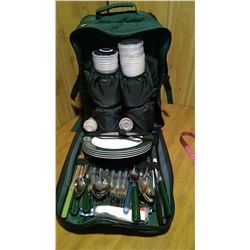 Ducks Unlimited Backpack Picnic Set