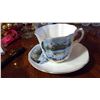 Image 2 : 2 bone china tea and saucers