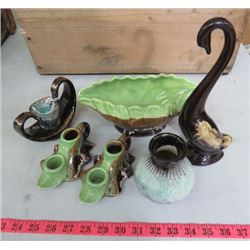 LOT OF MISCELLANEOUS GLASSWARE