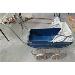 VINTAGE DOLL CARRAIGE