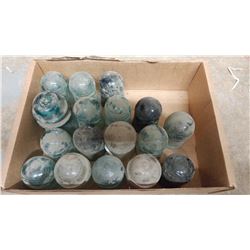 LOT OF INSULATORS