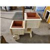 Image 2 : 2-WHEEL PLANTER 13X26X25.5"