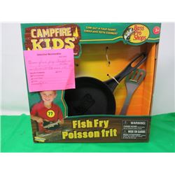 CHILDRENS FISH FRY TOY (CAMPFIRE KIDS)