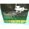Image 2 : #32 MEAT GRINDER WITH A #12 GRINDER PLATE INCLUDED
