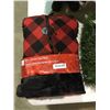 Image 1 : Home Accents Holiday 60" Tartan Tree Skirt