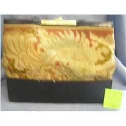 Vintage high quality embroidered hand bag