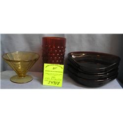 Six piece group of depression and art glass