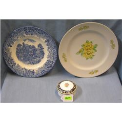 Pair of vintage plates and trinket box