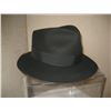 Image 9 : MICHAEL JACKSON AUTHENTIC FEDORA HAT FROM LOS ANGELES GRAMMY MUSEUM