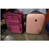 Image 4 : LOT OF PINK AND BLUE LUGGAGE